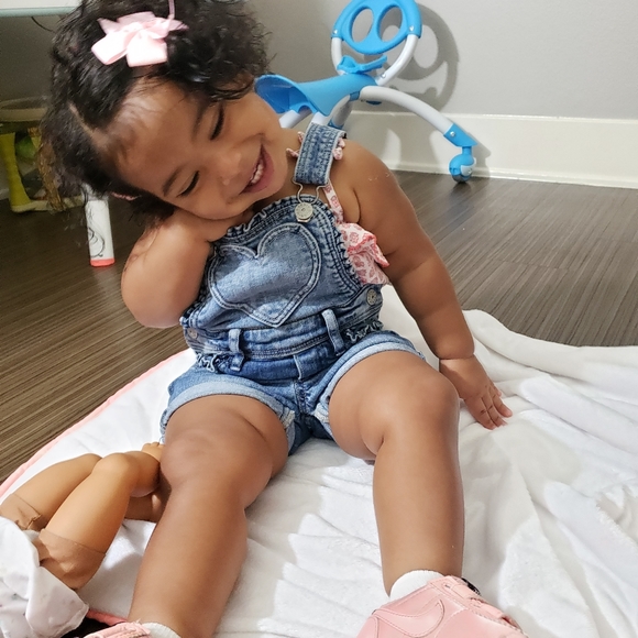 Hii Y'all! Friends Call Me J 👋🏽 - Picture 3 of 3